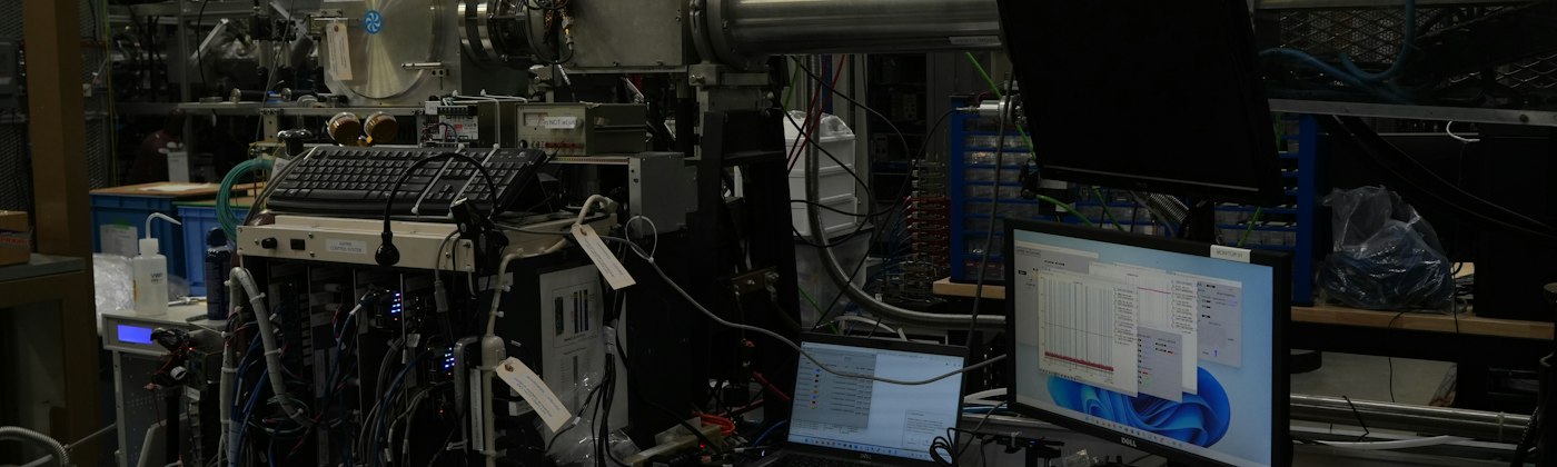 Researchers working in Quantum Science