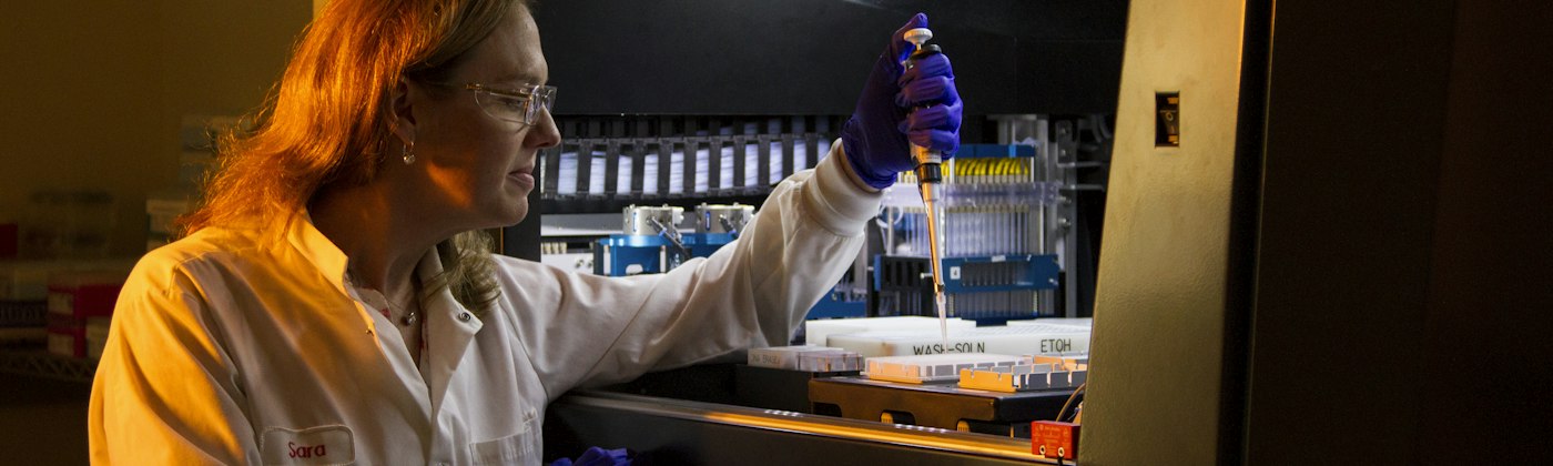 Researchers working in Nanomedicine & Drug Delivery